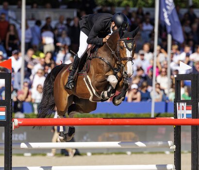 Monte Cristo v. Million Dollar-Zinedine unter Firas Hamama (SYR) | © Stefan Lafrentz